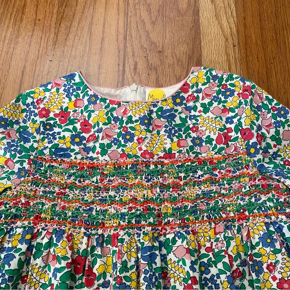 Mini Boden Smocked Apple Blossom Foral with Bishop Sleeves - Picture 3 of 9